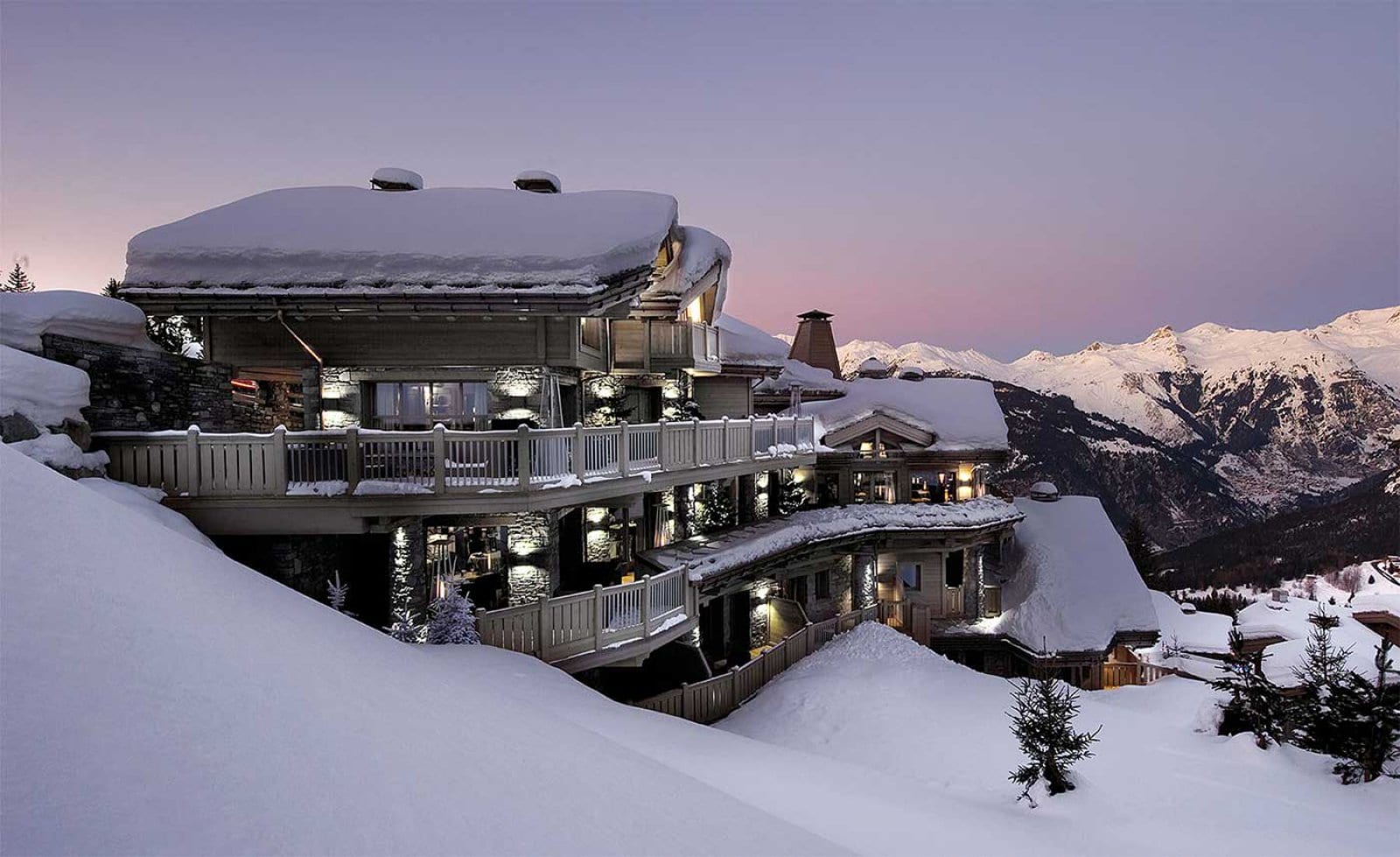Hotel K2 altitude Courchevel vue montagne perdu luxe