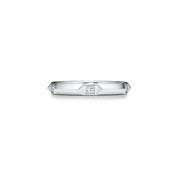 Alliance Tiffany True en platine 950 mil et diamants Largeur: 2,5 mm – Size 5 Tiffany & Co.