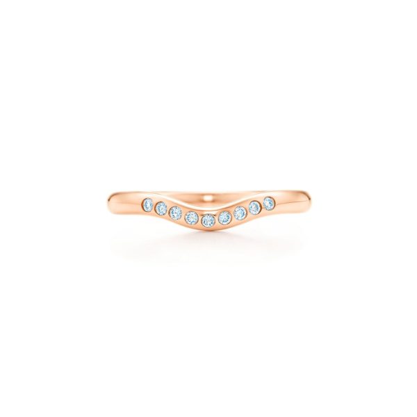 Alliance en or rose 18 carats et diamants, par Elsa Peretti. Largeur: 2 mm – Size 5 1/2 Tiffany & Co.