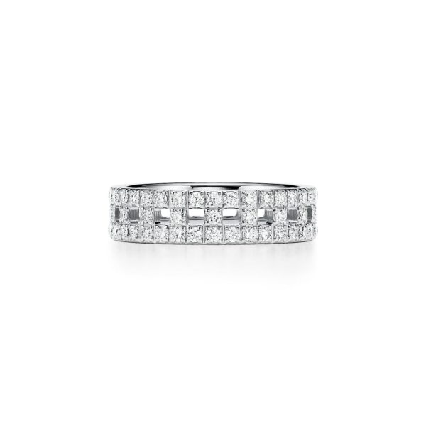 Bague Tiffany T True en or blanc 18 carats pavée de diamants Largeur: 5,5 mm – Size 11.5 Tiffany & Co.