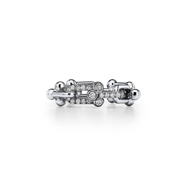 Bague à petits maillons Tiffany HardWear en or blanc et diamants – Size 3 Tiffany & Co.