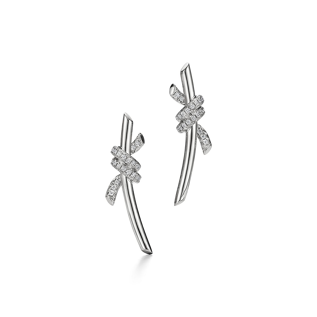 Boucles d'oreilles Tiffany Knot en or blanc 18 carats et diamants Tiffany & Co.