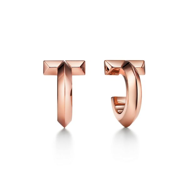 Boucles d’oreilles créoles T1 Tiffany T en or rose 18 carats Tiffany & Co.