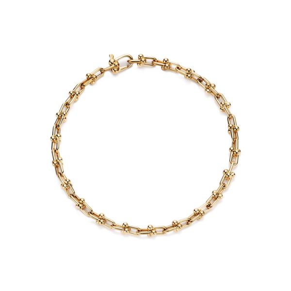Bracelet à micro-maillons Tiffany HardWear en or jaune 18 carats Medium – Size Small Tiffany & Co.