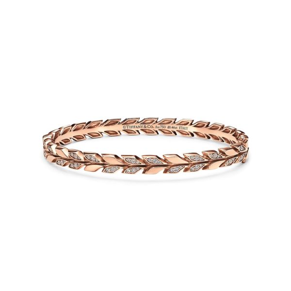 Bracelet jonc à charnière Tiffany Victoria motif vigne en or rose et diamants – Size Medium Tiffany & Co.