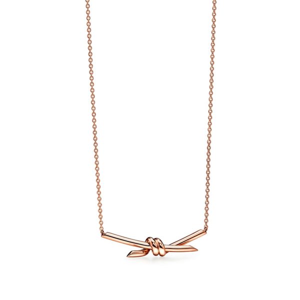 Pendentif Tiffany Knot en or rose 18 carats Tiffany & Co.