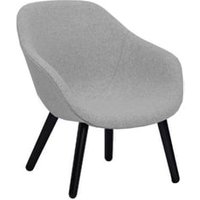 About A Lounge Chair Low AAL 82 – Divina Melange 120 – gris clair – vernis à base d’eau noir – Hay