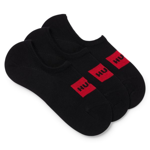 Lot de trois paires de chaussettes invisibles à motif étiquette logo rouge – Hugo Boss