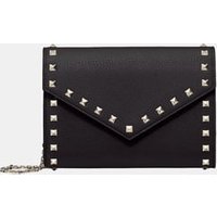 Valentino Garavani Portefeuille à bandoulière chaîne Rockstud en cuir grainé – Valentino Garavani