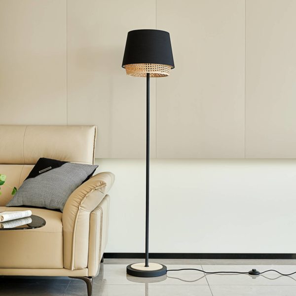 Lindby Ananya lampe sur pied en fer et bois LINDBY