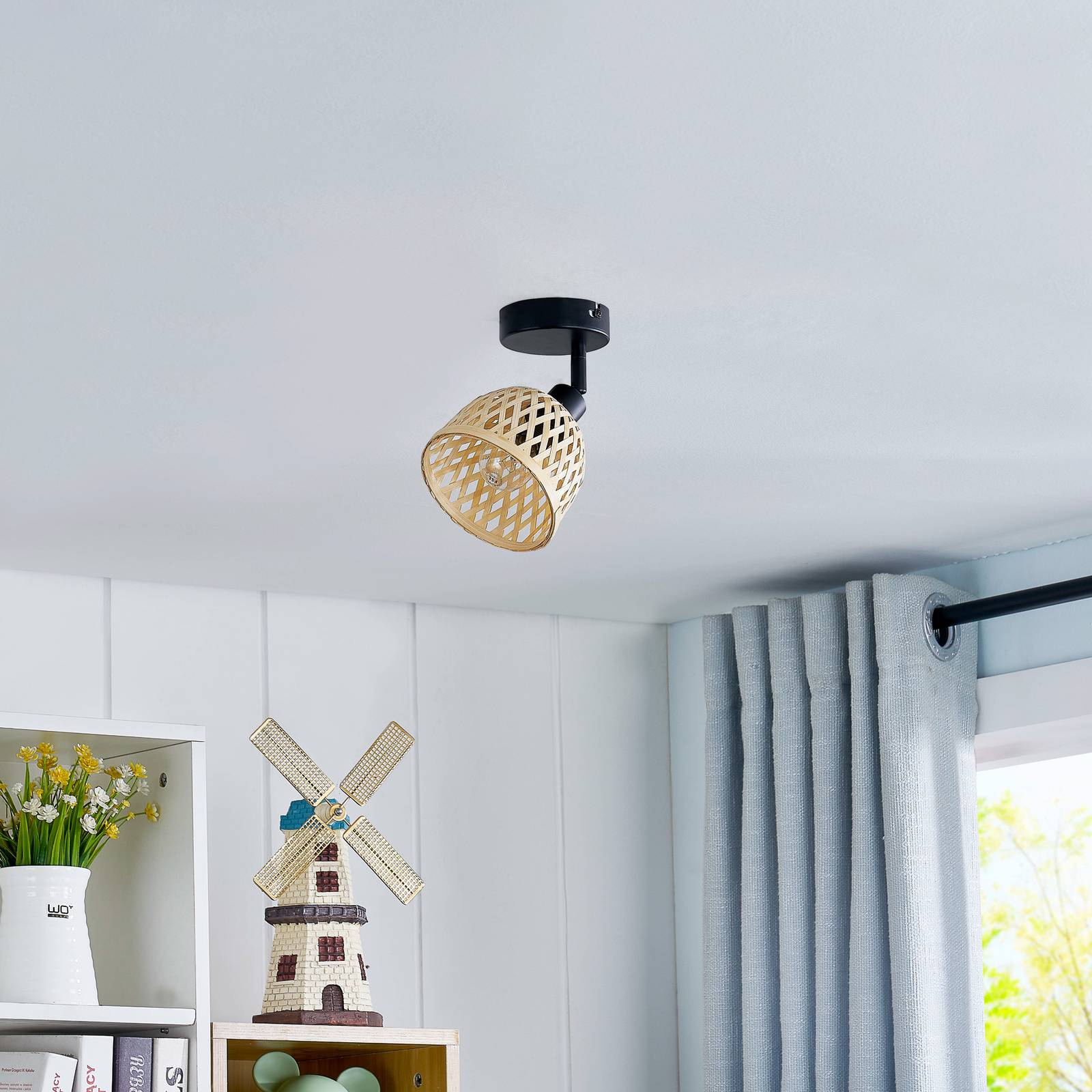 Lindby Youstin spot pour plafond bambou à 1 lampe LINDBY