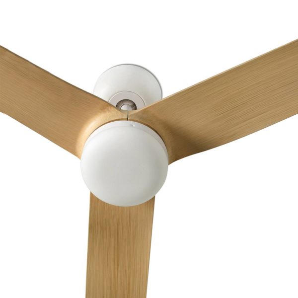 FARO BARCELONA Ventilateur plafond Point M, DC, blanc/bois clair FARO BARCELONA