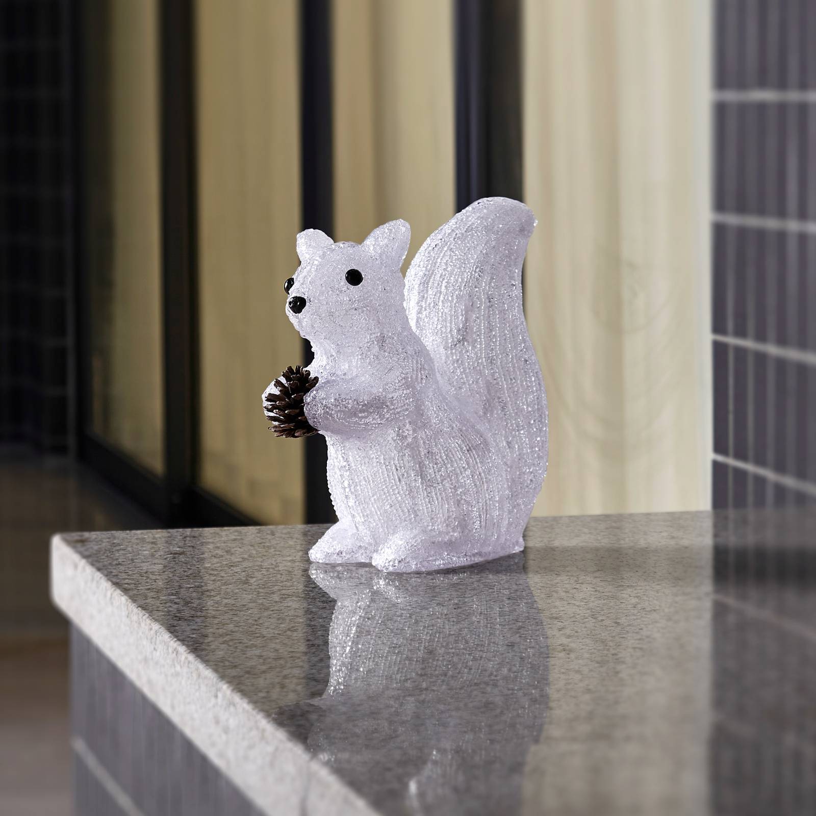 Lindby Yuki figurine déco LED plastique