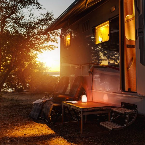 FH Lighting Lampe de table LED solaire rechargeable Ruby