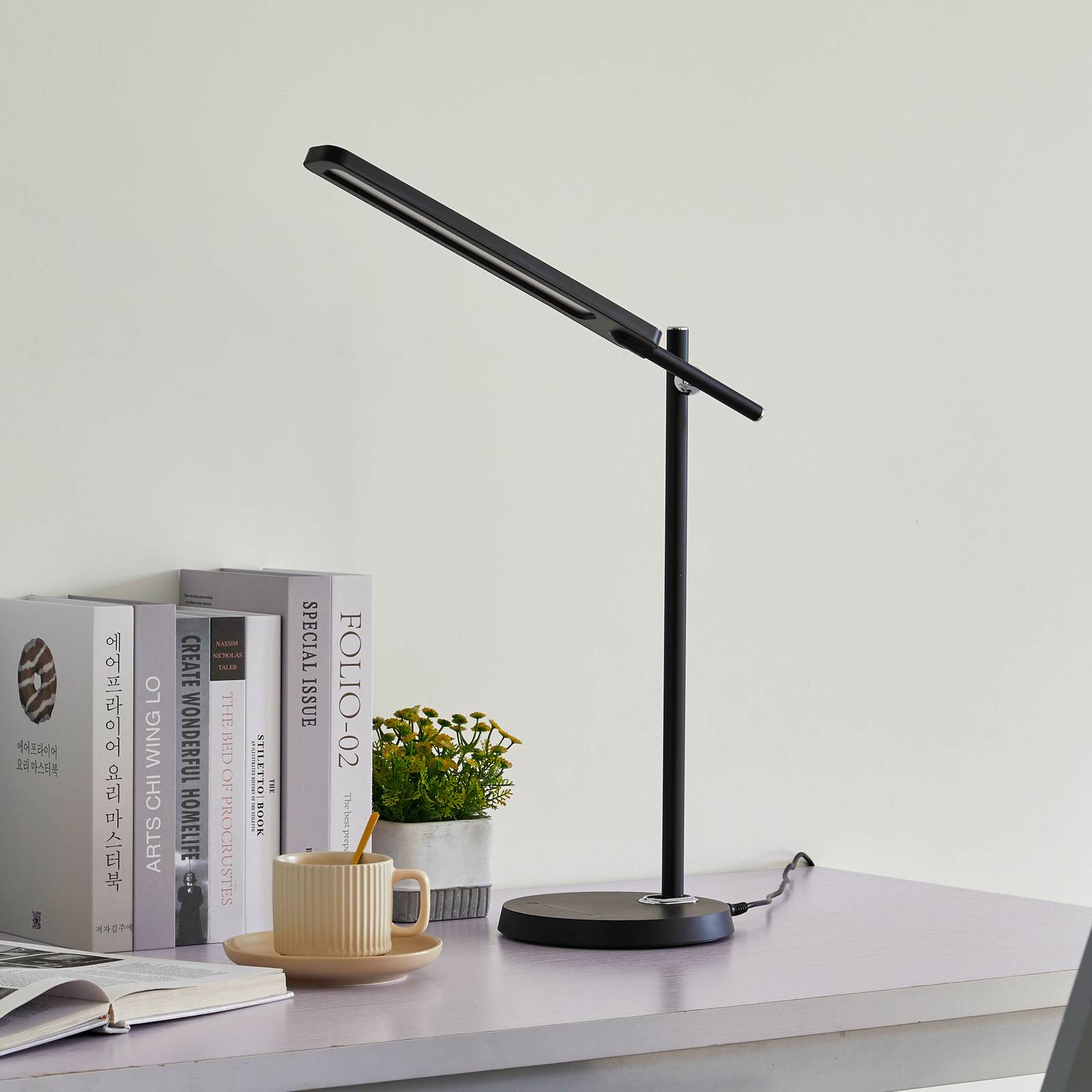 Lindby Valtorin lampe de bureau LED