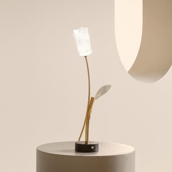 Slamp lampe de table LED rechargeable Tulip, pied noir Slamp