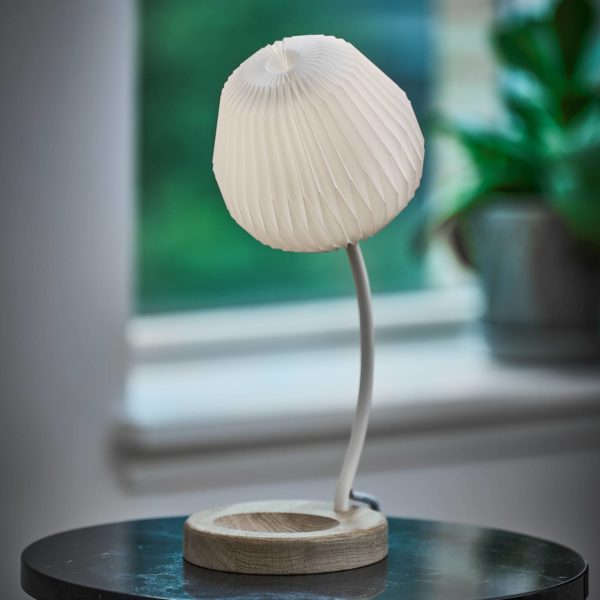 LE KLINT The Bouquet Lampe à poser avec abat-jour en papier Le Klint