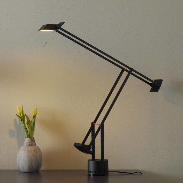 Artemide Tizio lampe à poser LED 3 000 K Artemide
