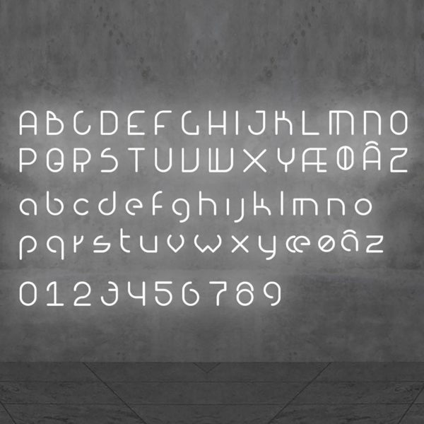 Artemide Alphabet of Light applique minuscule q Artemide
