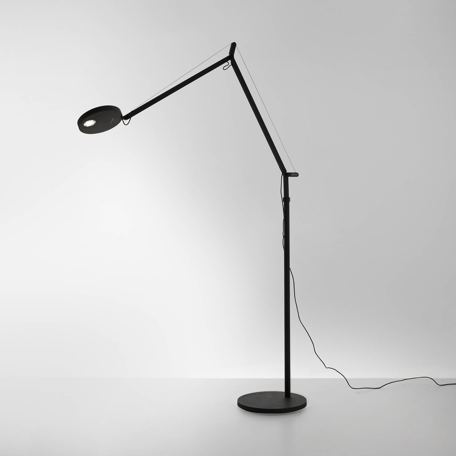 Artemide Demetra Reading lampadaire LED 930 noir Artemide