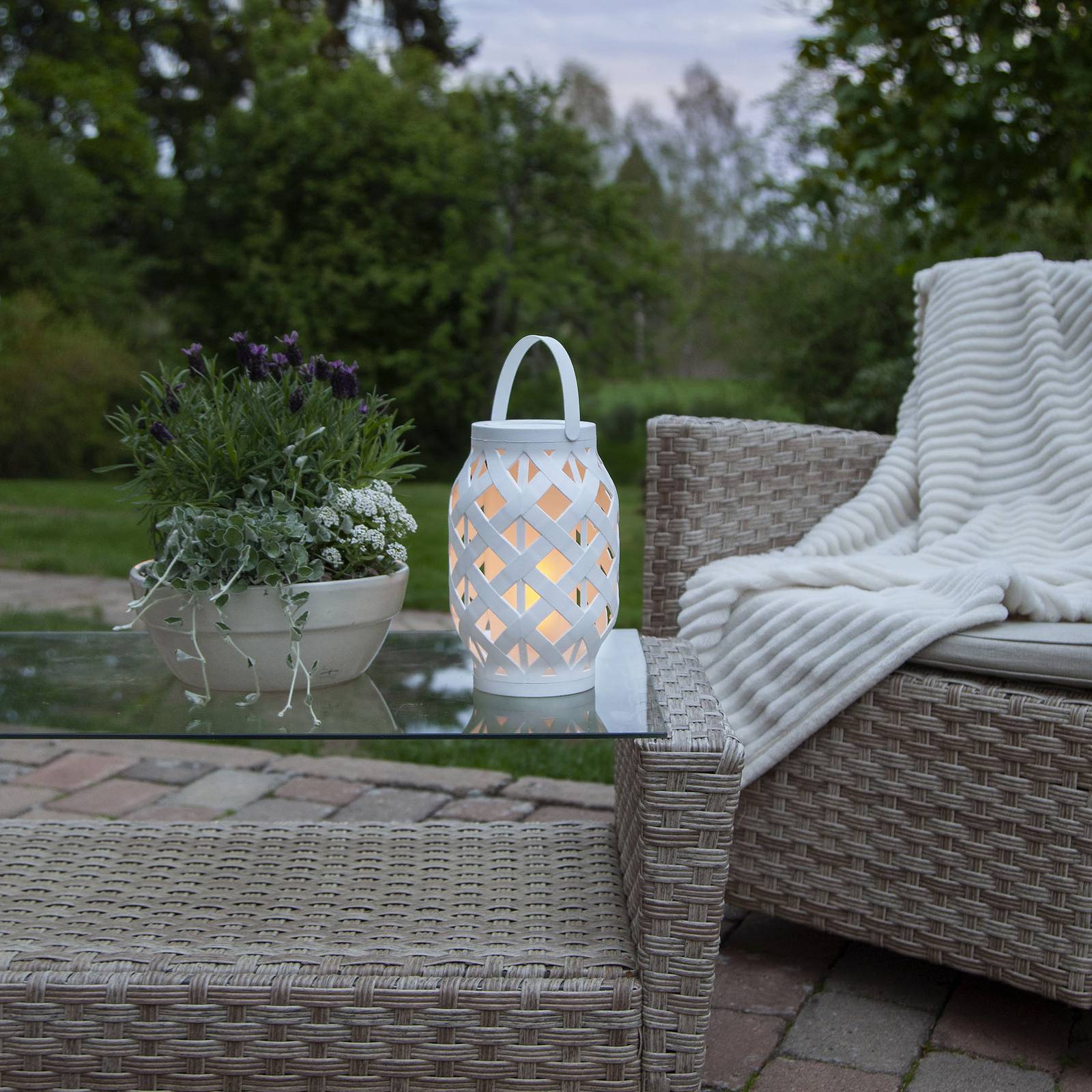 STAR TRADING Lanterne LED Flame Lantern