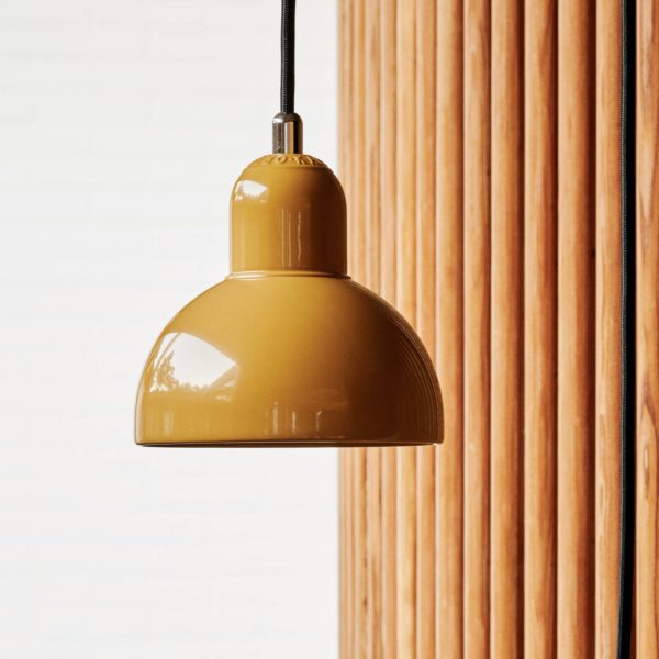 FRITZ HANSEN Kaiser Idell 6722-P Ocre clair brillant FRITZ HANSEN