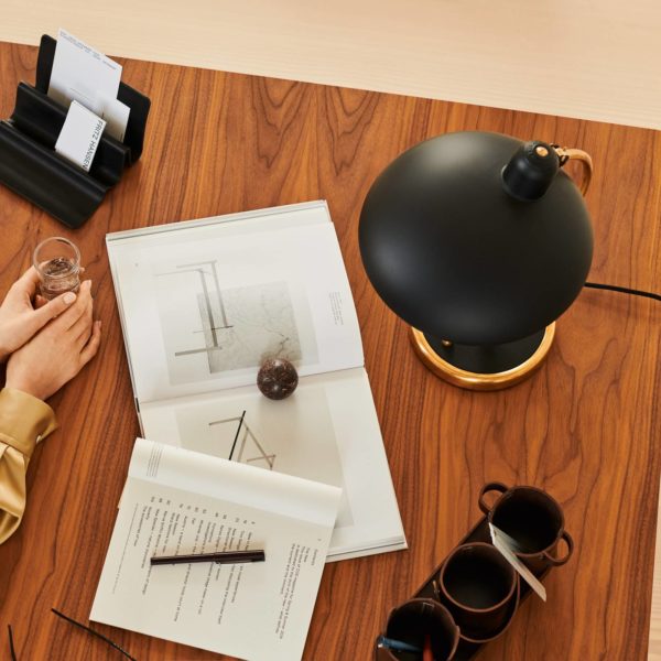 FRITZ HANSEN Kaiser Idell Luxus noir mat/laiton FRITZ HANSEN