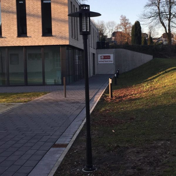 Albert Leuchten Lampadaire d'extérieur LED 861 avec grille de défilement conique Albert Leuchten