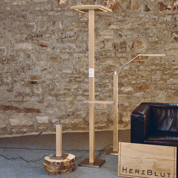 HerzBlut Leonora lampe à poser LED chêne naturel HerzBlut