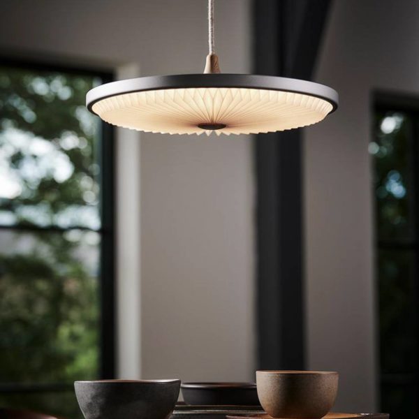 LE KLINT Soleil Suspension LED gris clair Ø50cm Le Klint