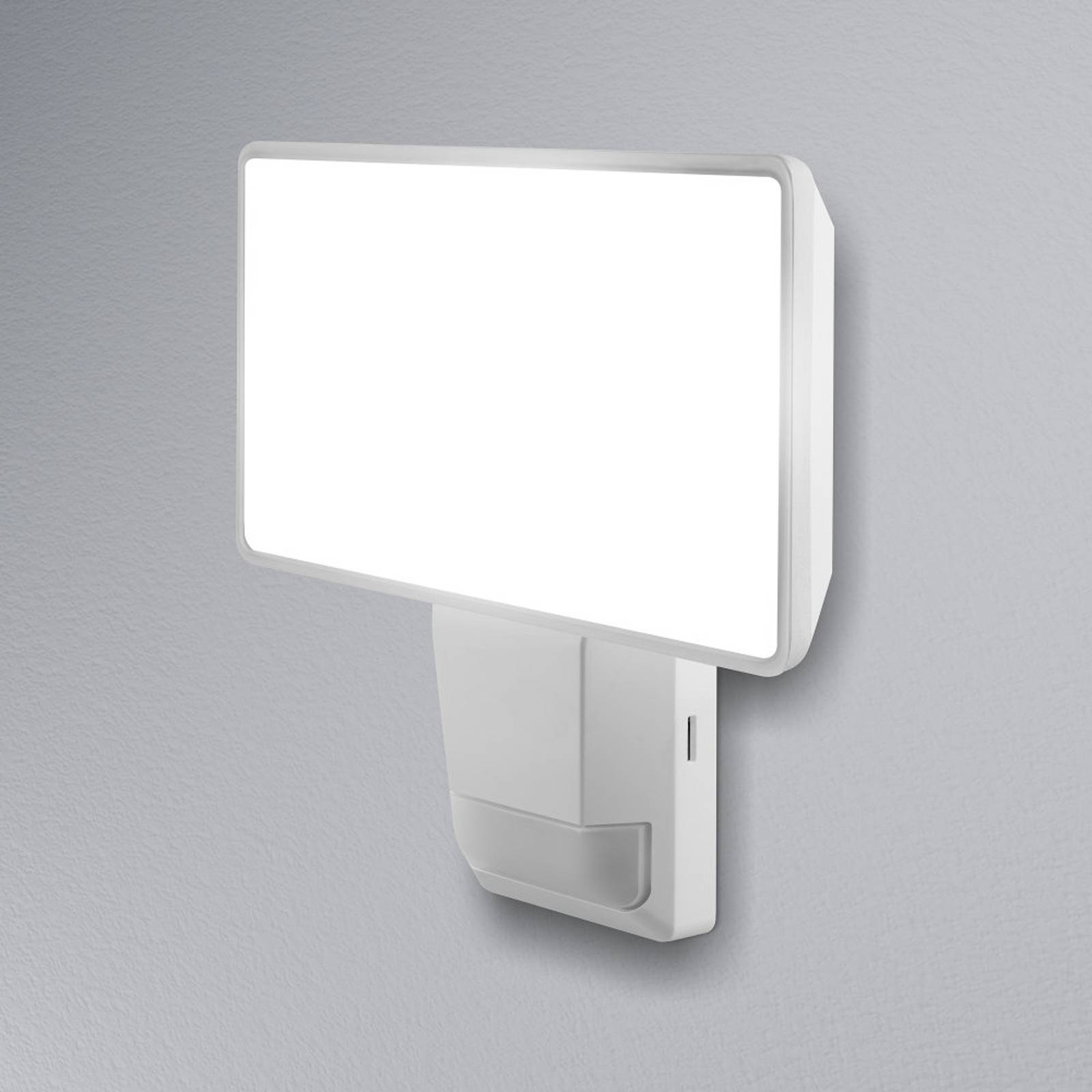 LEDVANCE Endura Pro Flood Sensor spot LED 27W blanc LEDVANCE