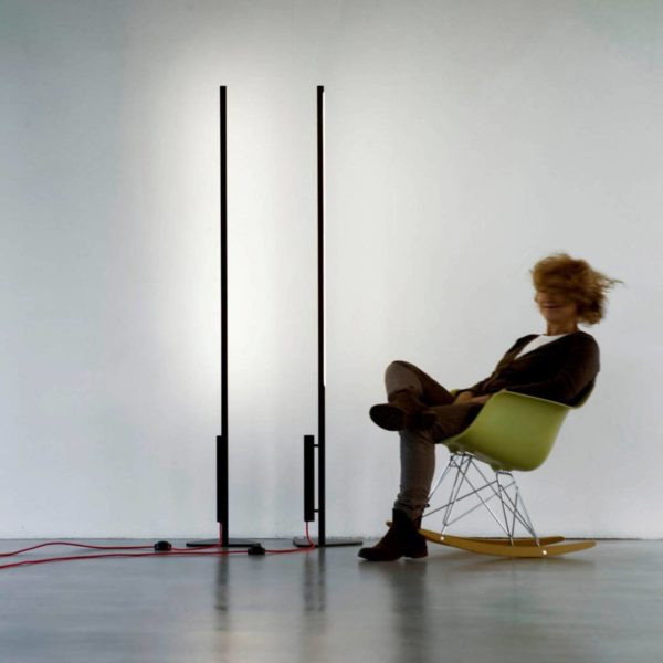 Martinelli Luce Colibrì lampadaire LED en tube Martinelli Luce