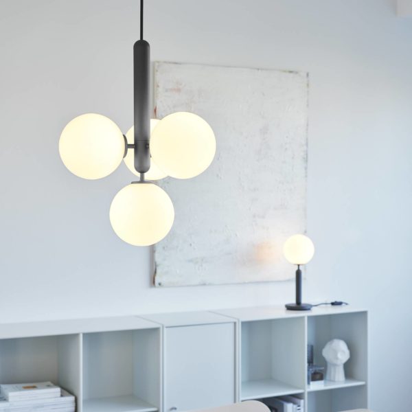 Nuura Aps Nuura Liila 4 suspension à 4 lampes gris/opale Nuura Aps