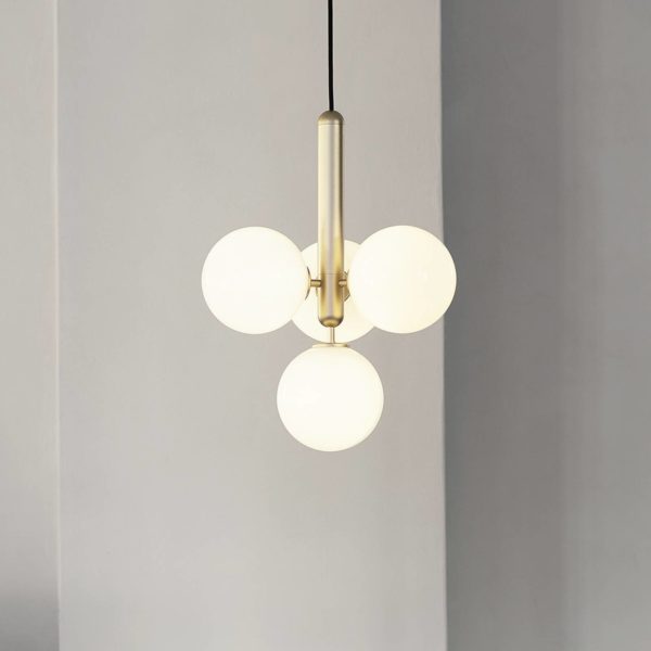 Nuura Aps Nuura Liila 4 suspension 4 lampes laiton/opale Nuura Aps