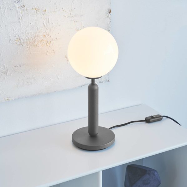 Nuura Aps Nuura Miira Table lampe à poser grise/blanche Nuura Aps