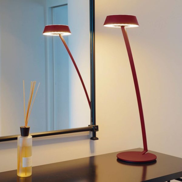 OLIGO Glance lampe à poser LED arquée rouge mate Oligo
