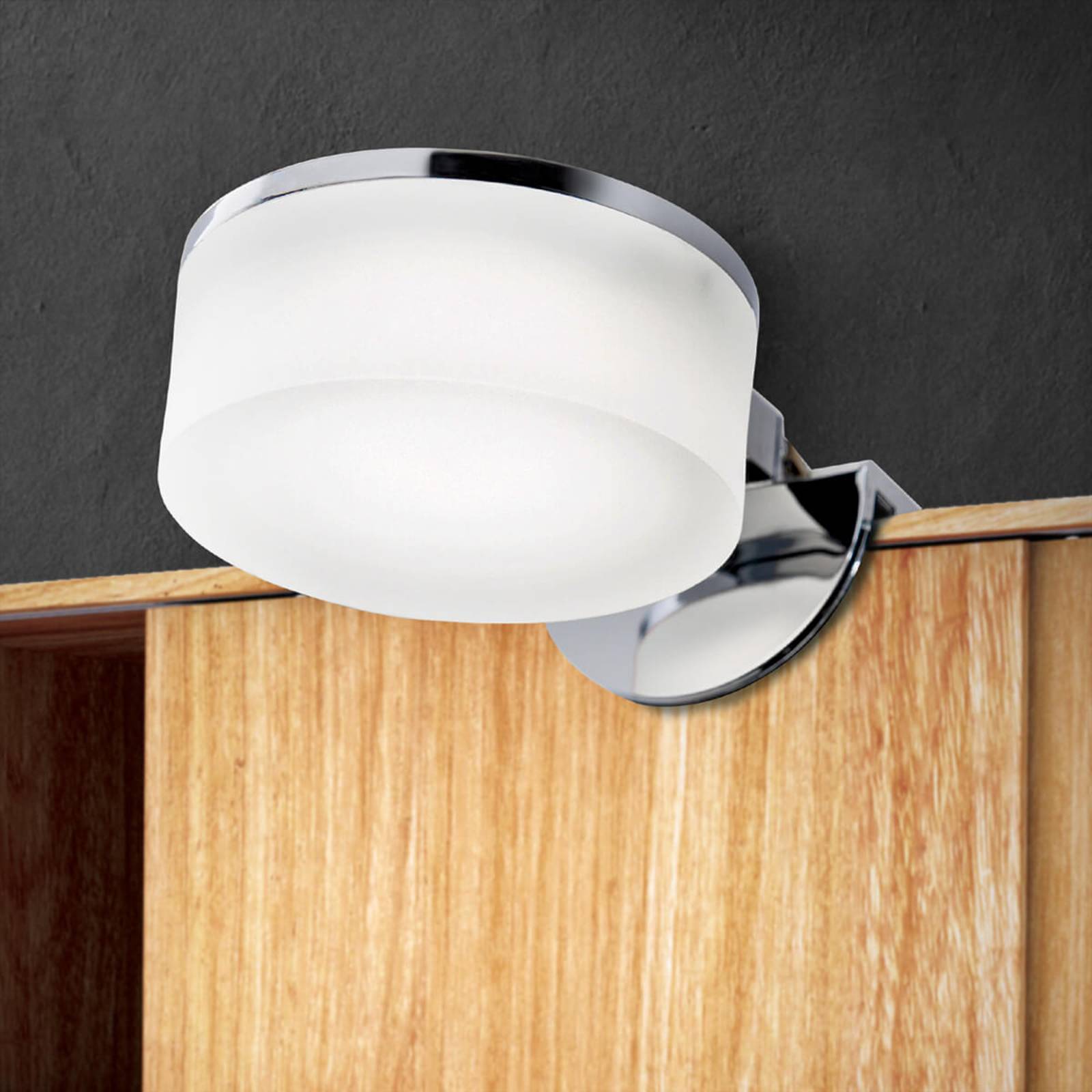 Orion Lampe LED Noah pour miroir IP 44