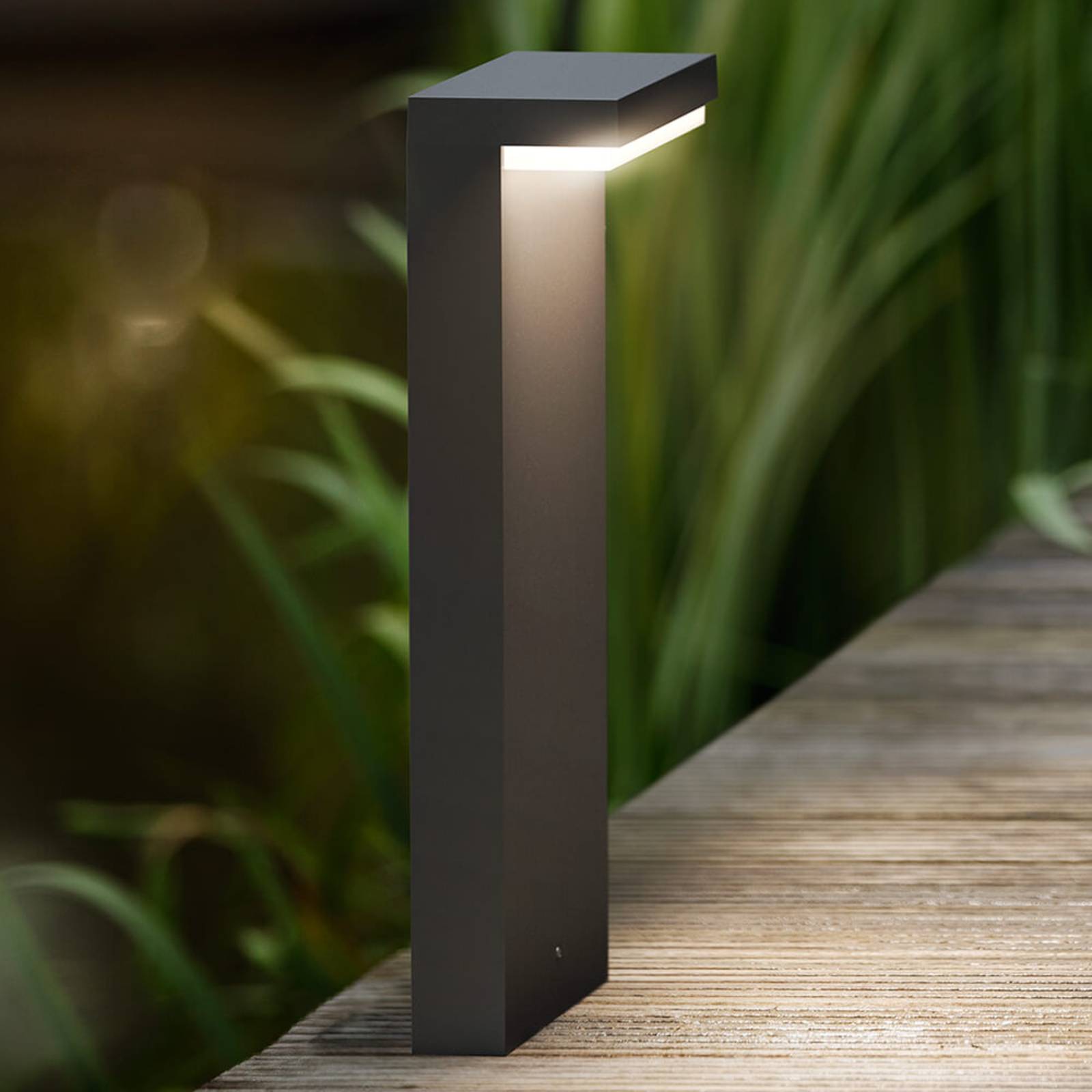 Philips Luminaire pour socle LED Bustan de forme anguleuse Philips