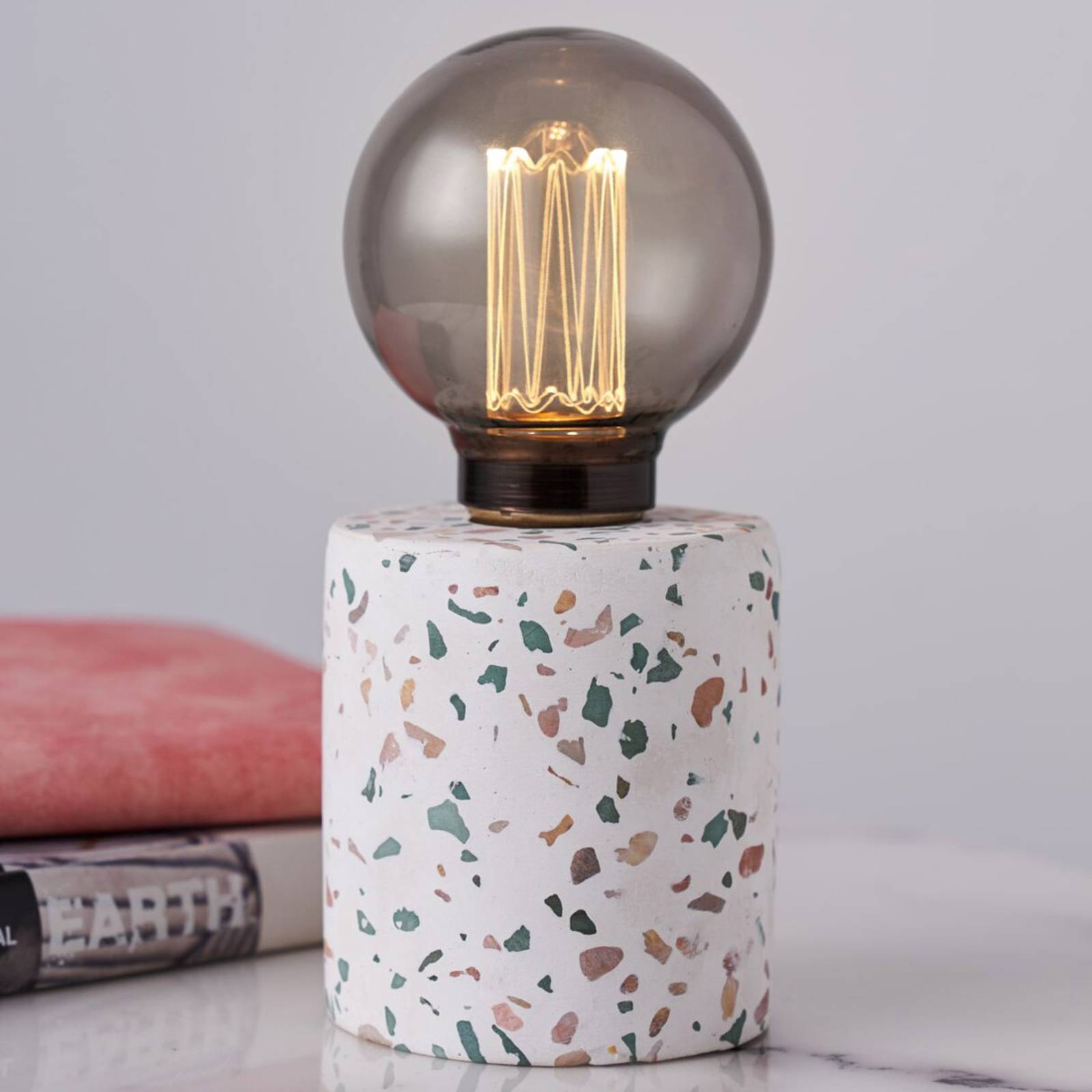 Pauleen Elegant Flare lampe déco béton Terrazzo Pauleen