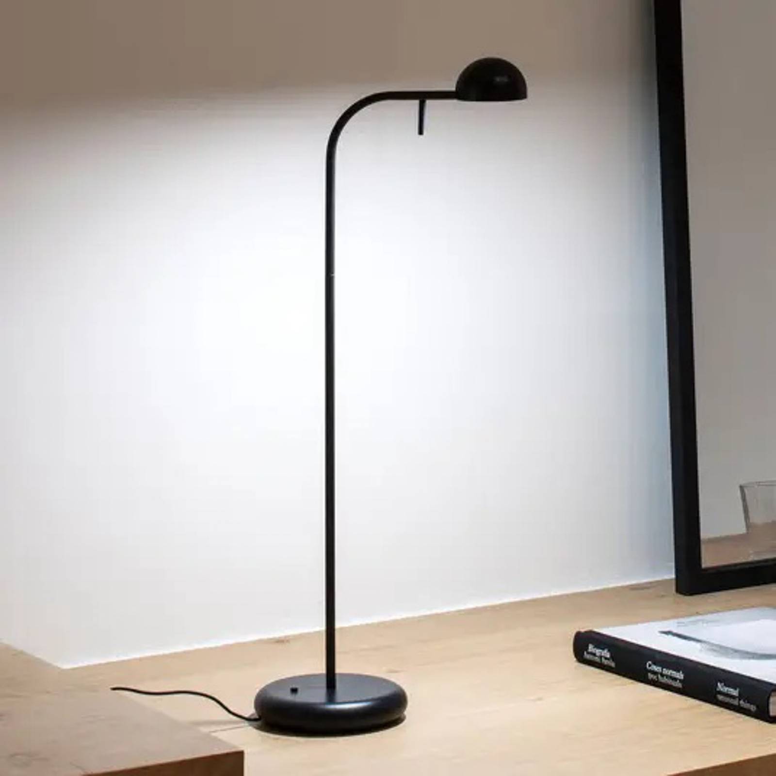 Vibia Pin 1655 lampe à poser LED