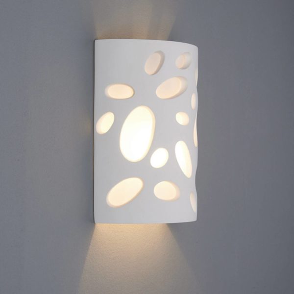 Lindby Applique Hanni décorative en plâtre LINDBY