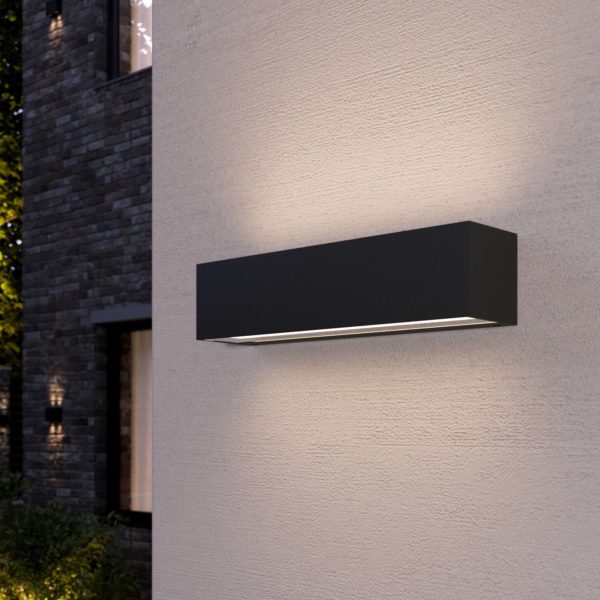 Lucande Tilde – applique longue LED pr ext. IP65 LUCANDE