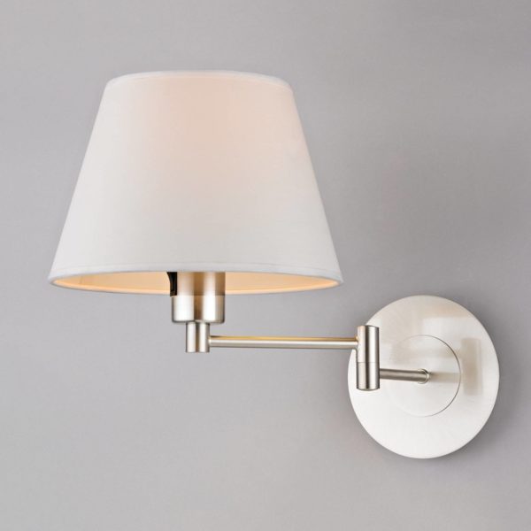 Lindby Applique Pola