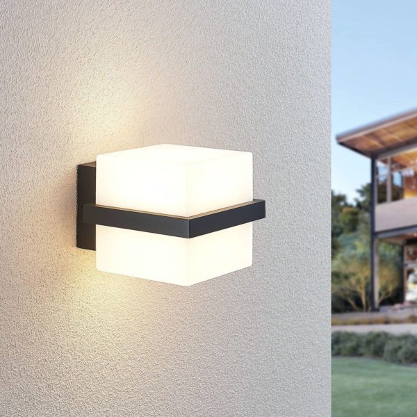 Lindby Applique d’extérieur LED Auron, en forme de cube LINDBY