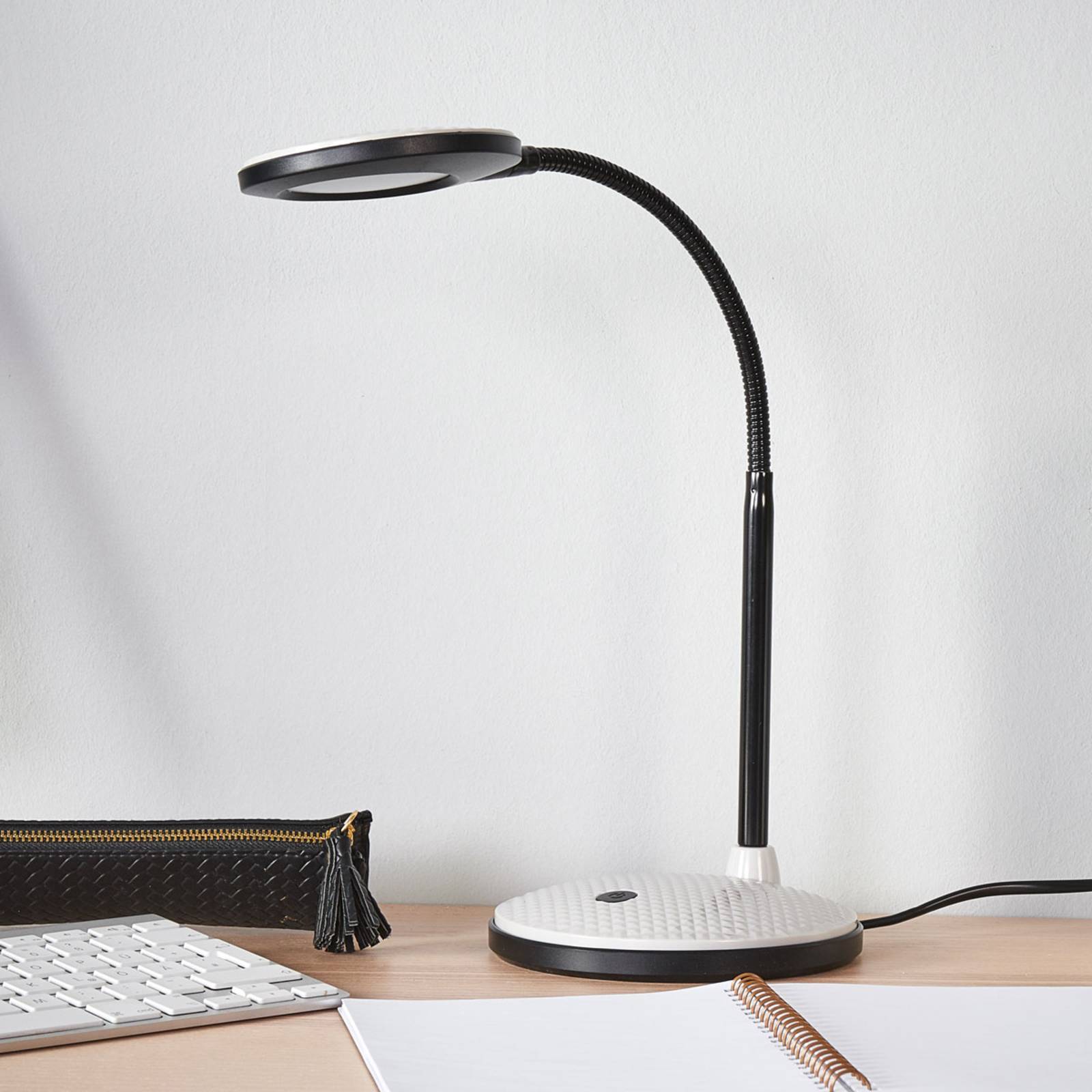 Lindby Lampe de bureau LED Ivan en gris clair et noir LINDBY