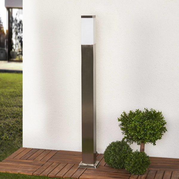Lindby Borne lumineuse rectangulaire Lorian en inox LINDBY