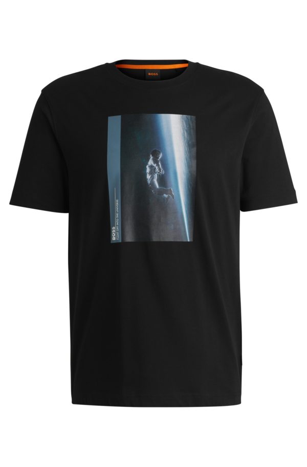 Hugo Boss T-shirt en jersey de coton avec motif artistique de la saison