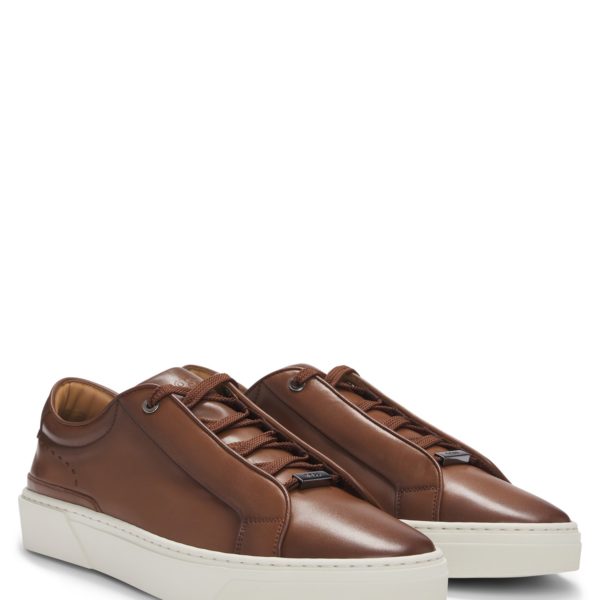 Hugo Boss Baskets basses Gary en cuir bruni