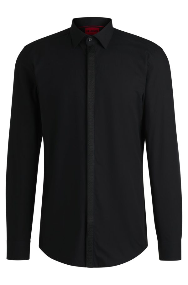Hugo Boss Chemise Slim Fit en popeline de coton avec patte de boutonnage contrastante