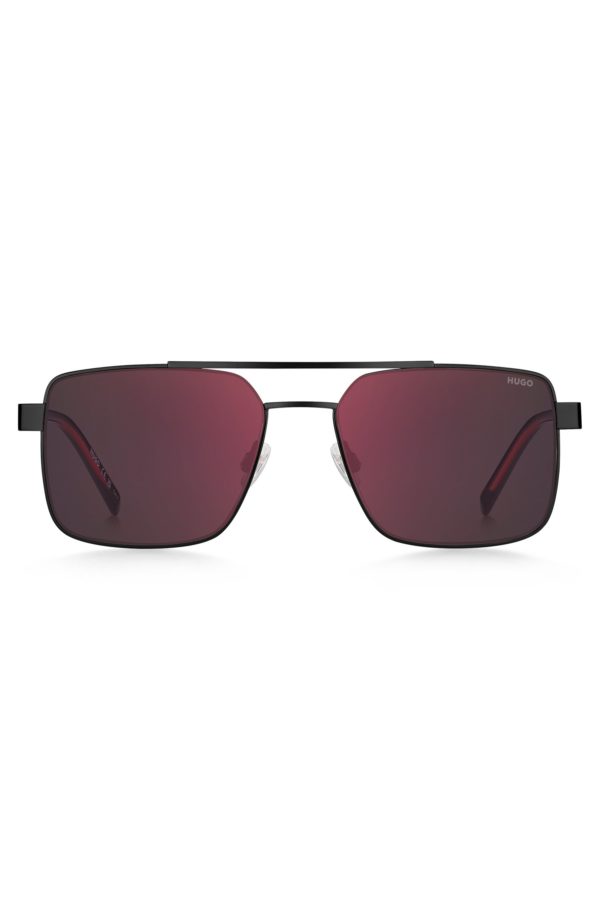 Hugo Boss Lunettes de soleil à double pont en rouge et noir